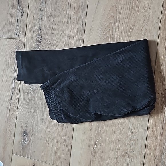 Hanna Andersson pants - Picture 1 of 3